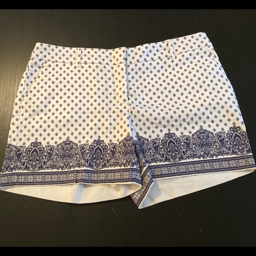 White with blue pattern Size 6 shorts. Never worn